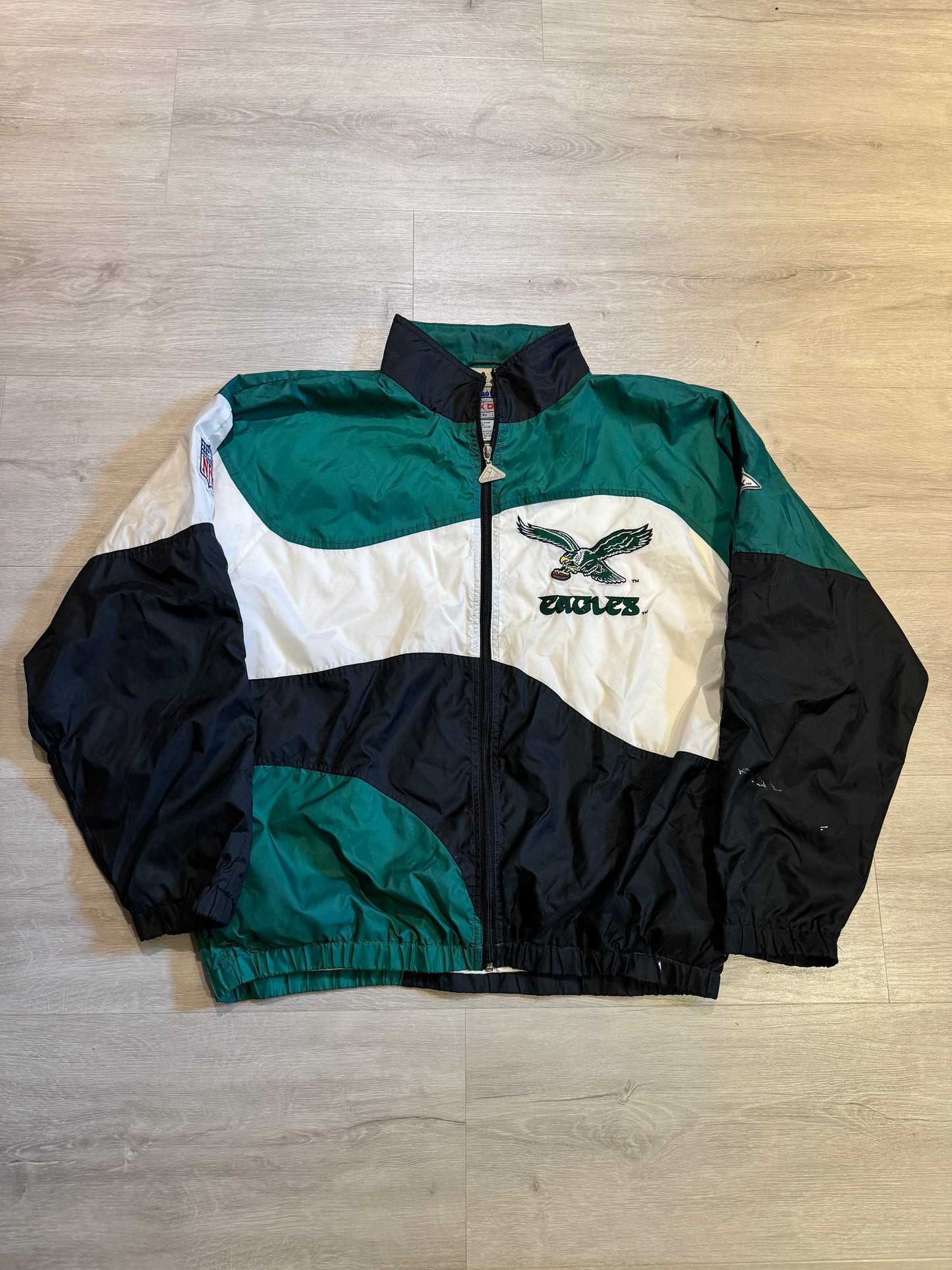 Vintage Philadelphia Eagles Apex One Windbreaker Jacket