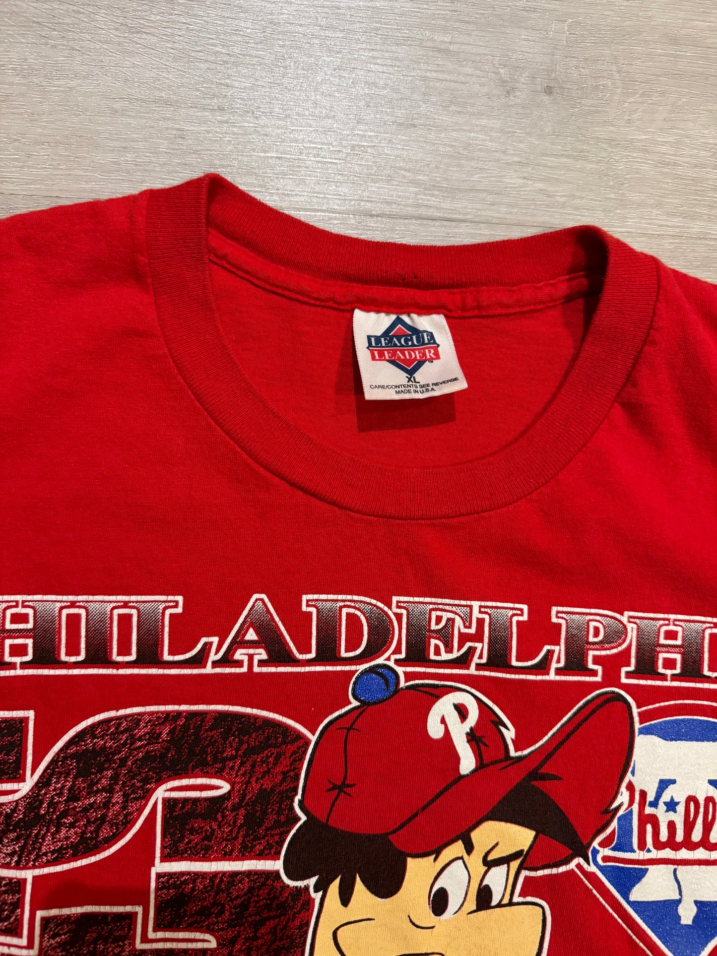 Vintage Philadelphia Phillies Flintstones shirt