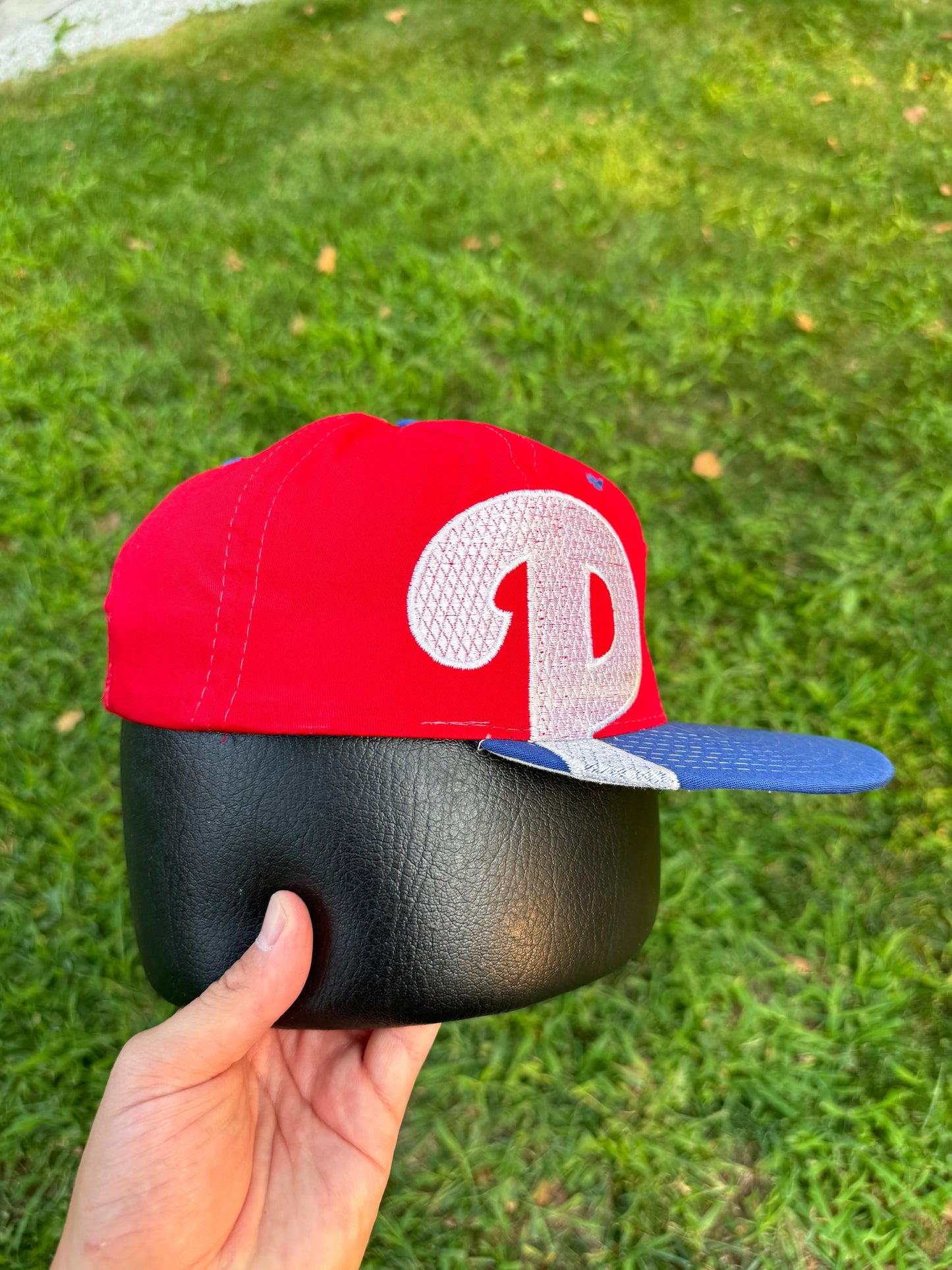 Vintage Philadelphia Phillies starter hat