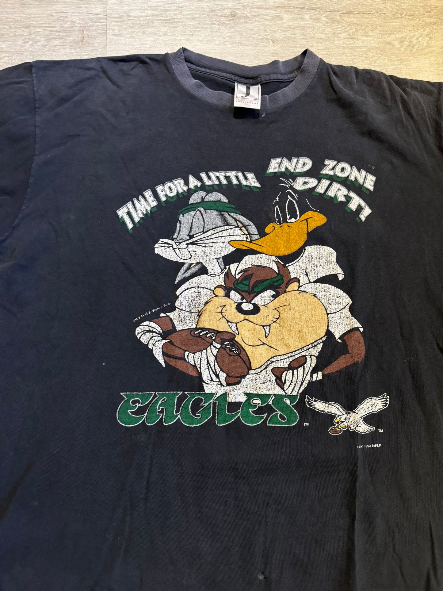 Philadelphia Eagles Vintage Looney Tunes Shirt