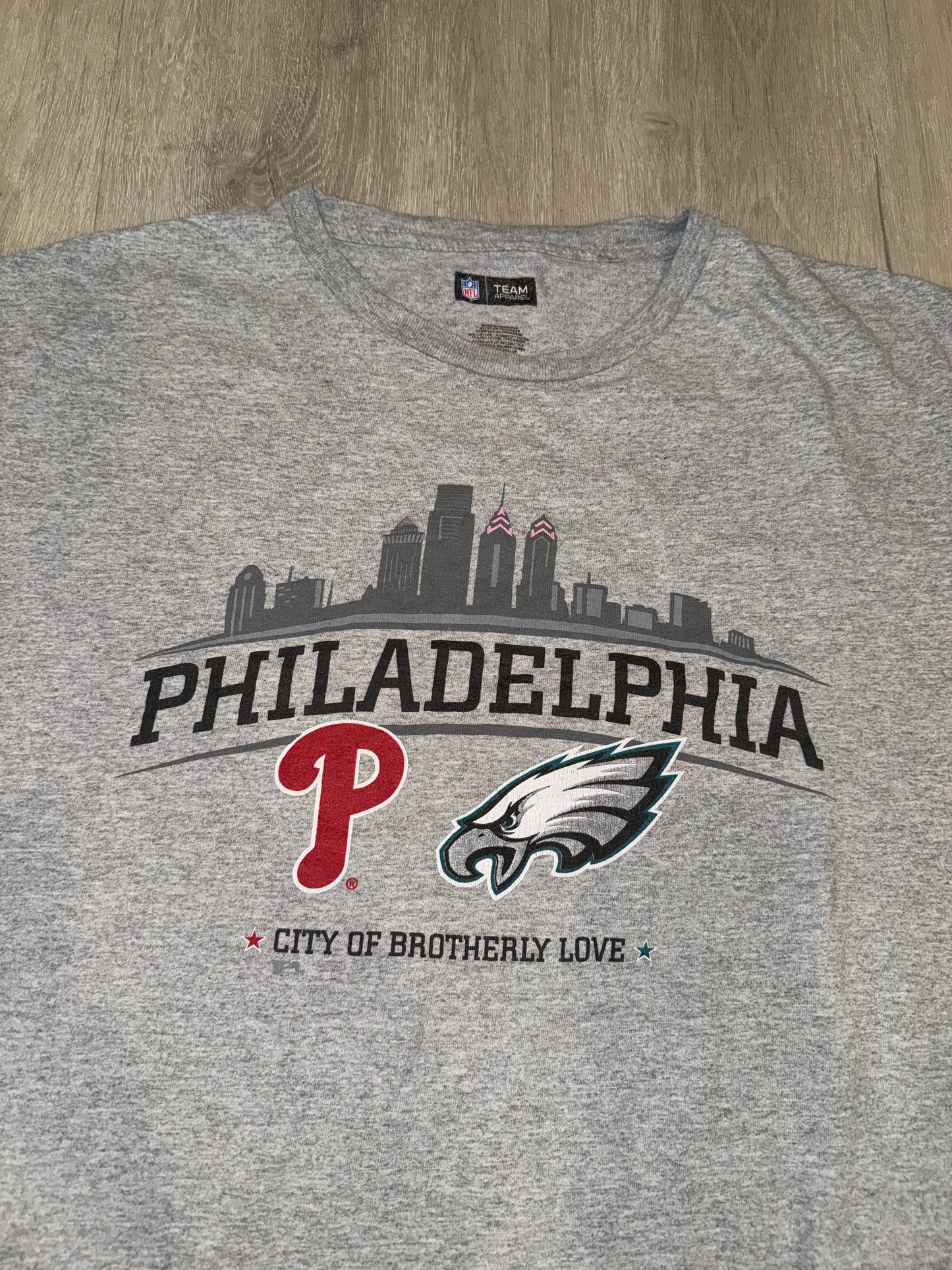 Phillies x Eagles Breast Cancer shirt #1034 (XL)