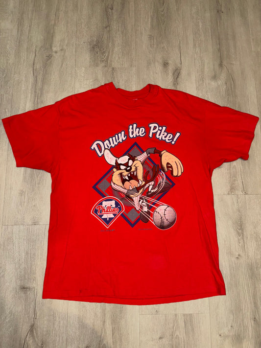 Phillies Taz shirt #1059 (XL)