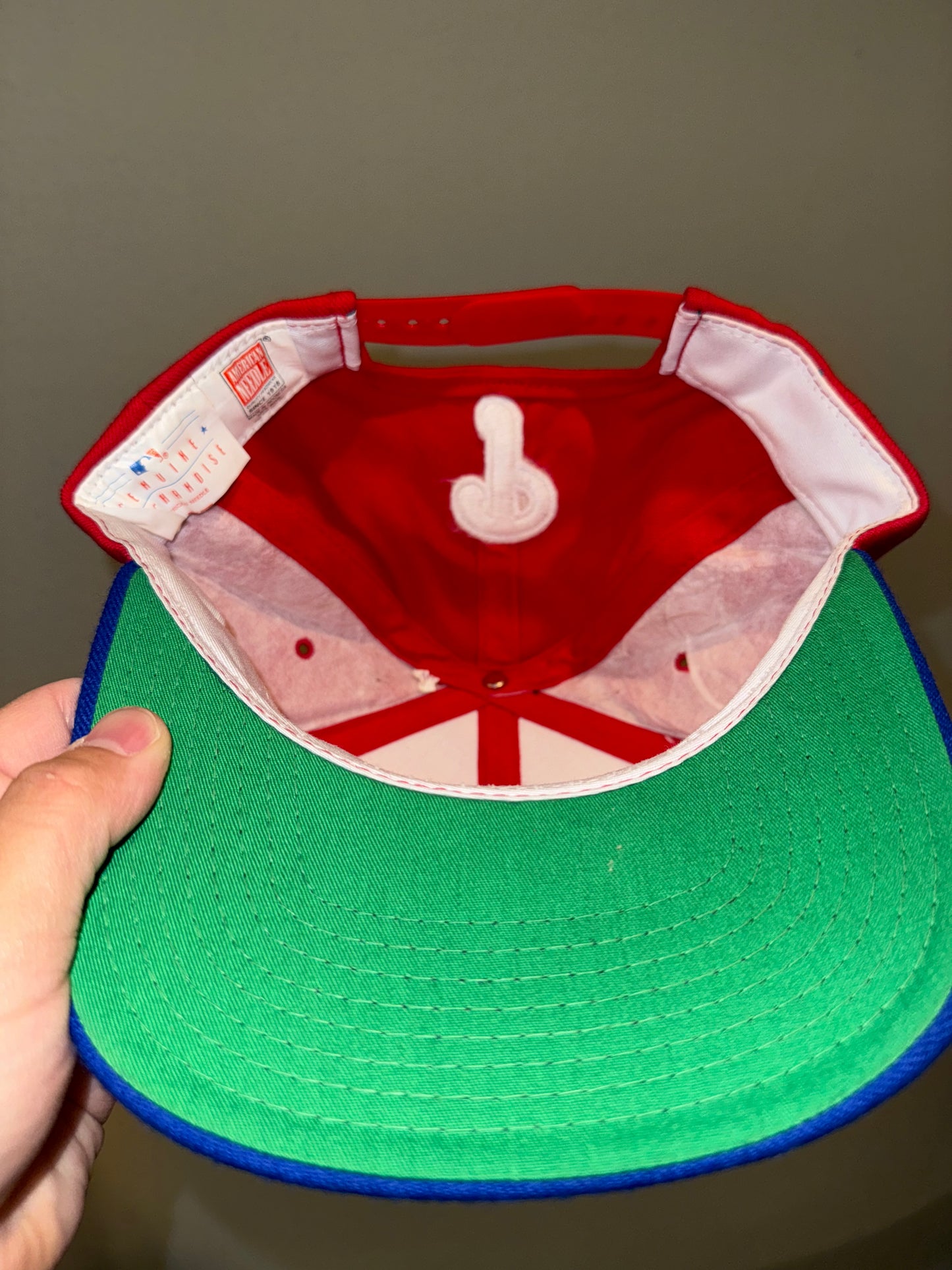 Phillies Graffiti style Hat #1005