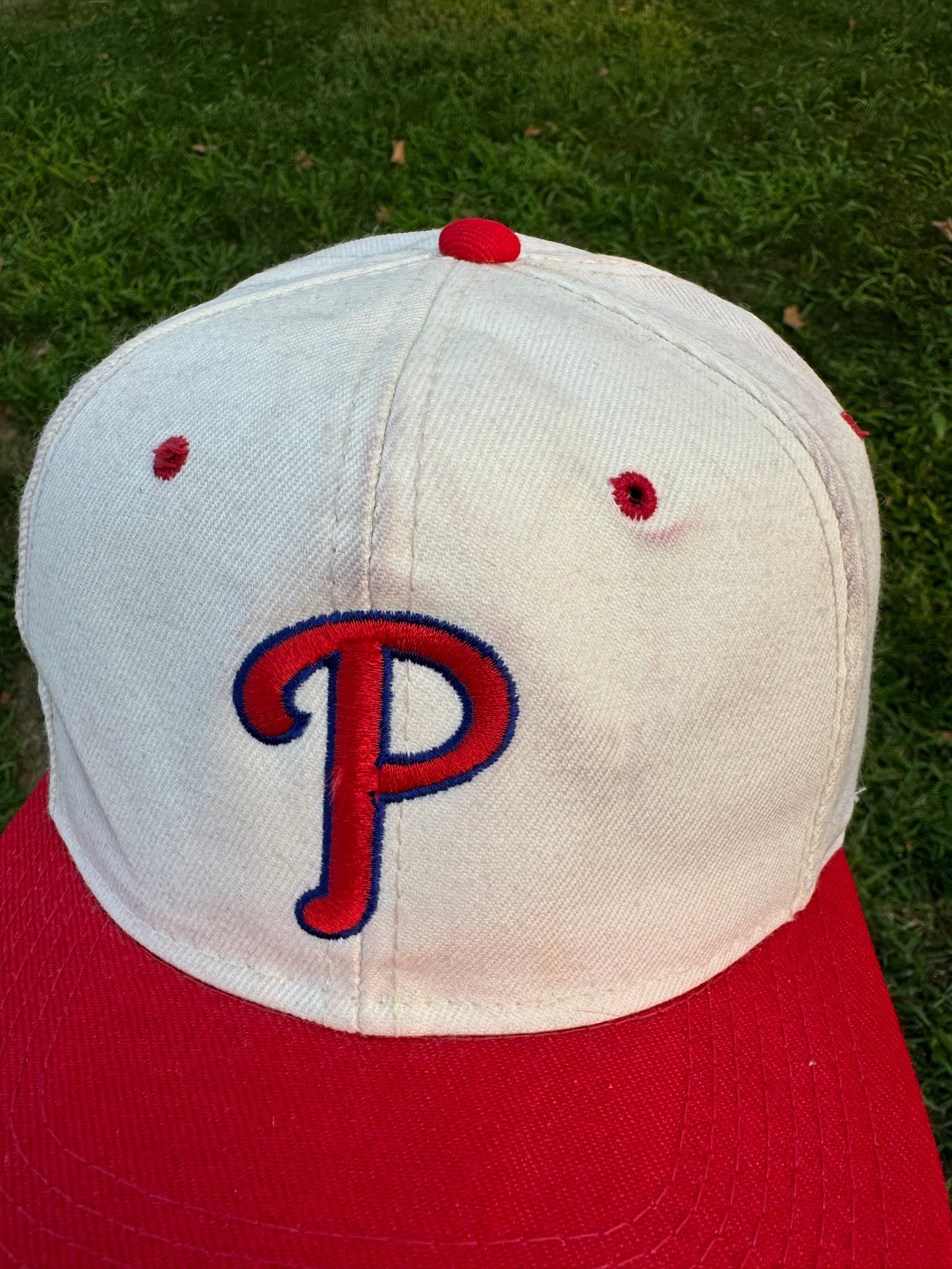 Vintage Philadelphia Phillies Sports Specialties side logo hat