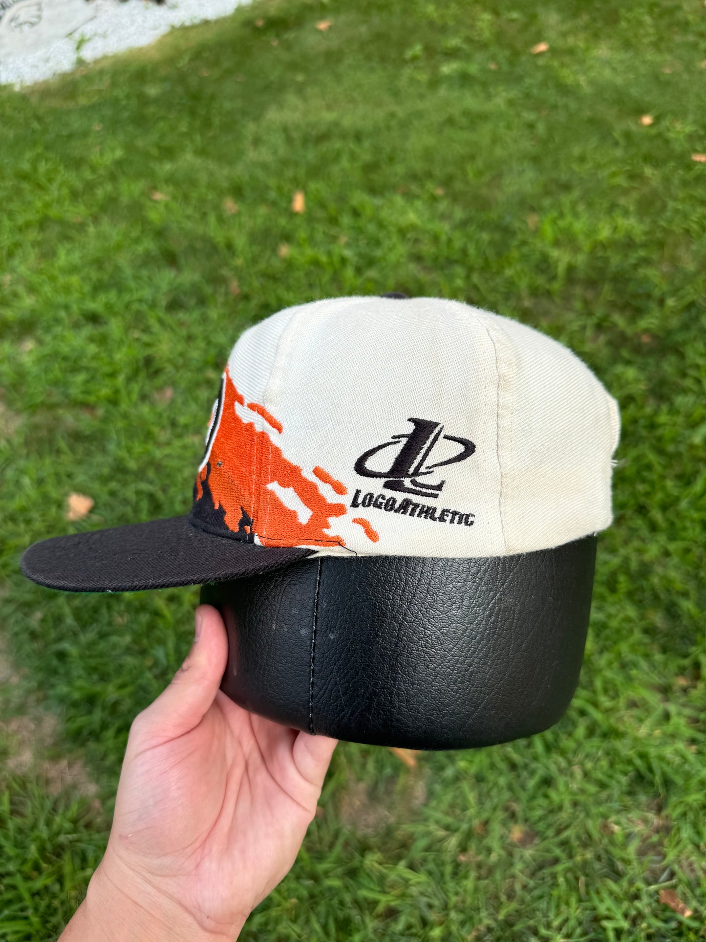 Vintage Philadelphia Flyers Logo Athletic splash hat