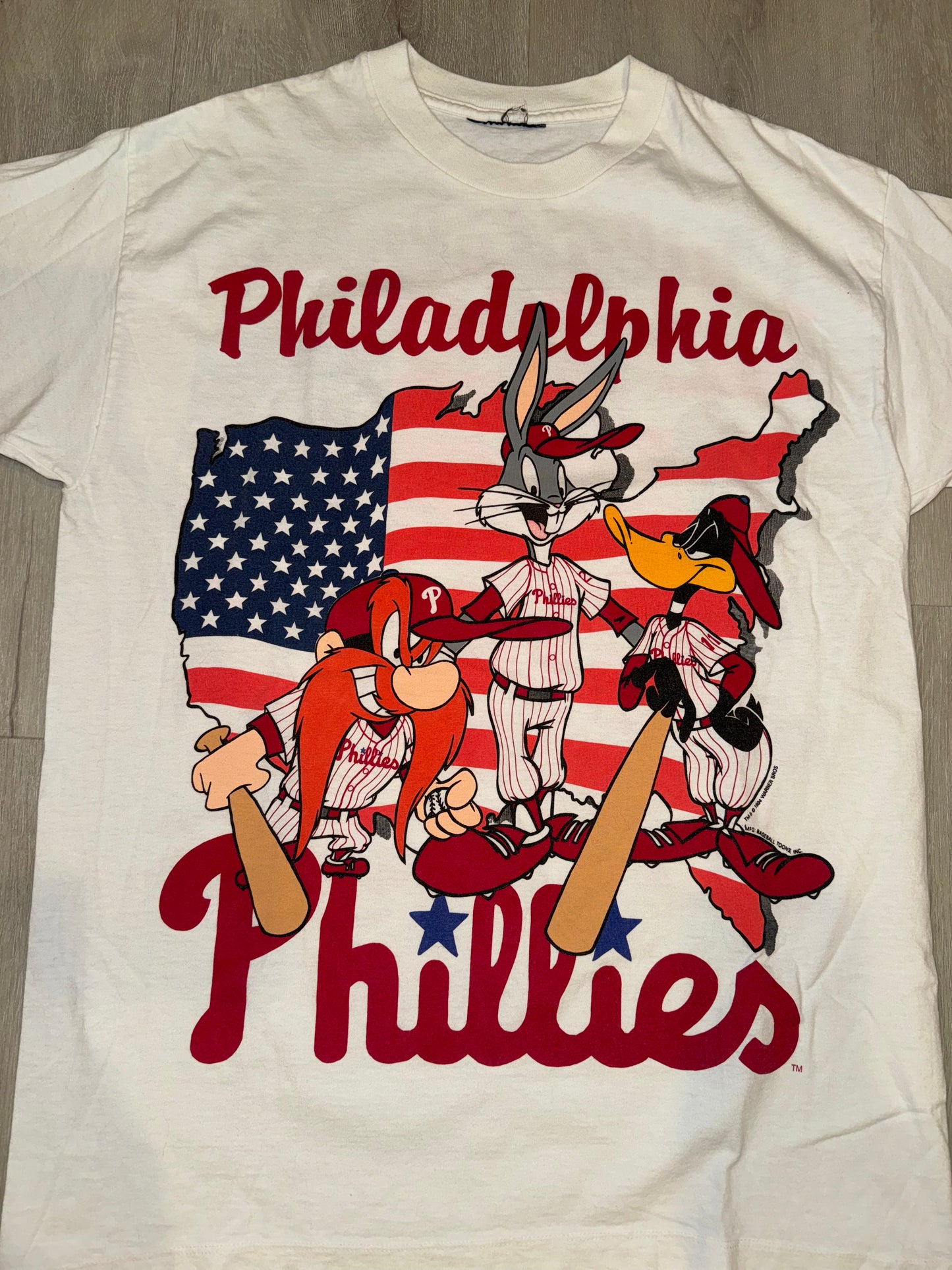 Phillies Looney Tunes shirt #1046